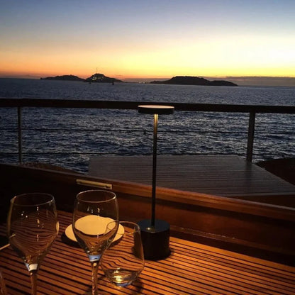 Modern Aluminum Cordless LED Table Lamp