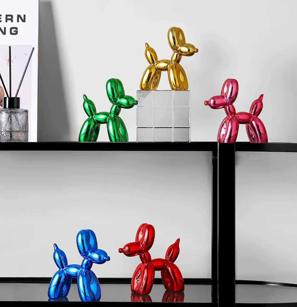 Resin Balloon Dog Sculpture